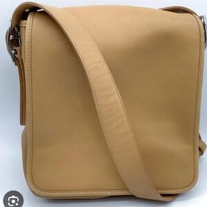 COACH VINTAGE 9335 CROSSBODY TAN HANDBAG PURSE HANGTAG GREAT DEAL NO SEPARATING!